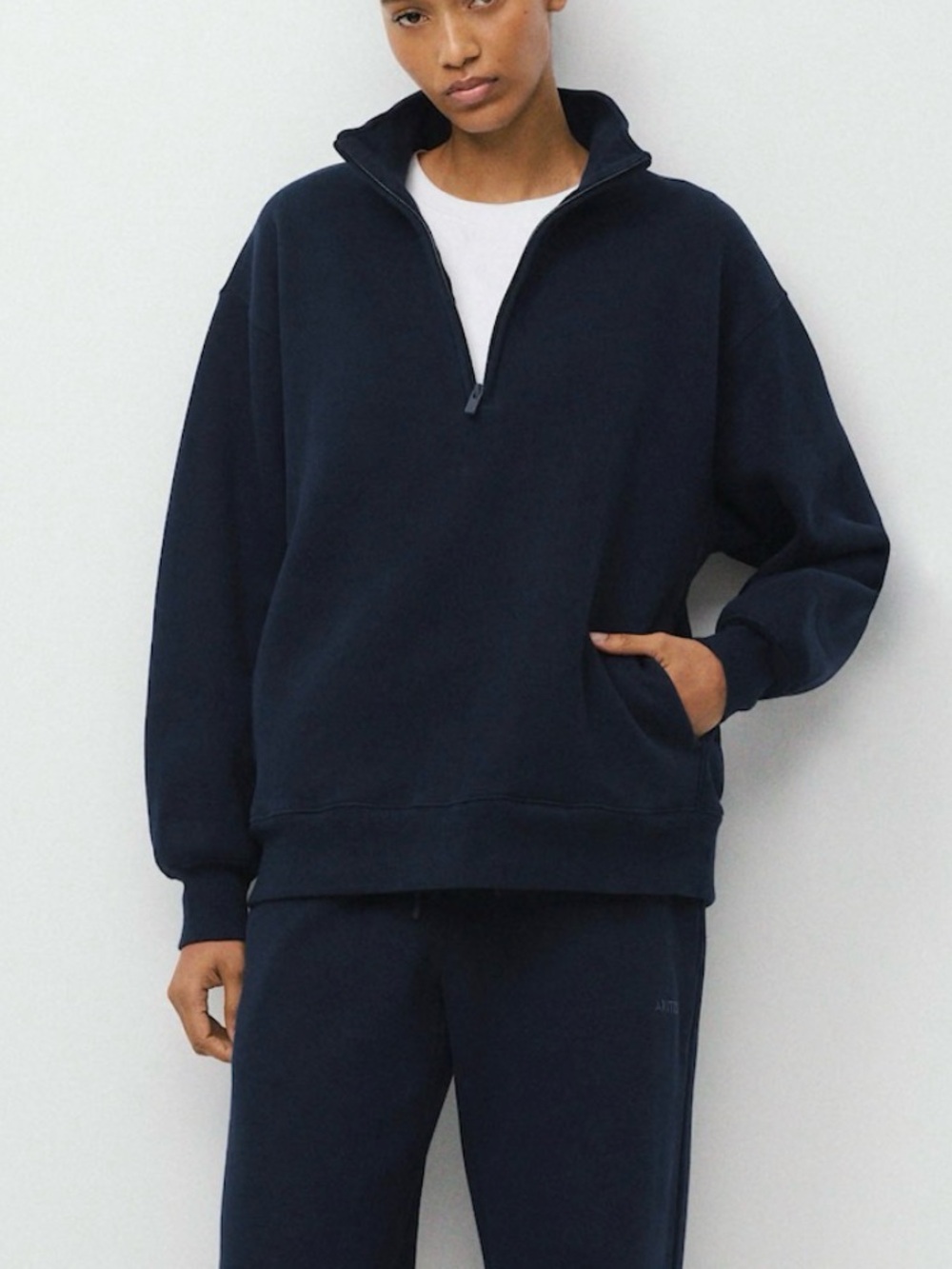 Aritzia TNA COZY SWEATFLEECE BF 1/2 ZIP!!
